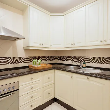 Dream Experience In Elviria: Luxury Property Close To Beaches, Restaurants And Golf Courses Apartament Marbella